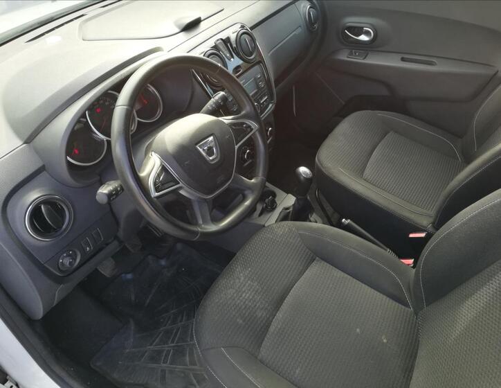 Dacia Lodgy 9