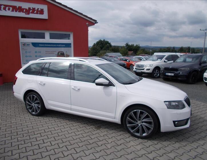 Škoda Octavia 8