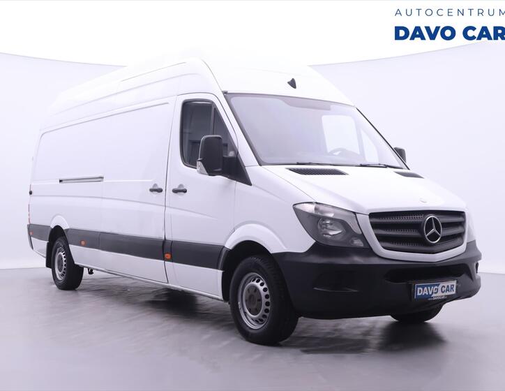 Mercedes-Benz Sprinter 1