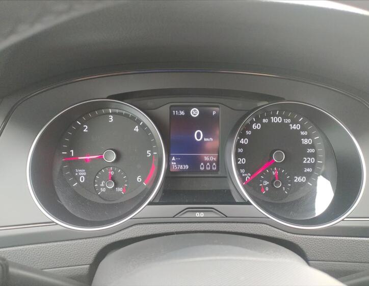 Volkswagen Passat 12