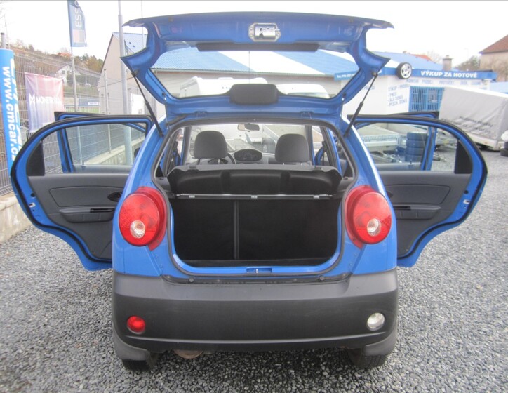 Chevrolet Spark 29