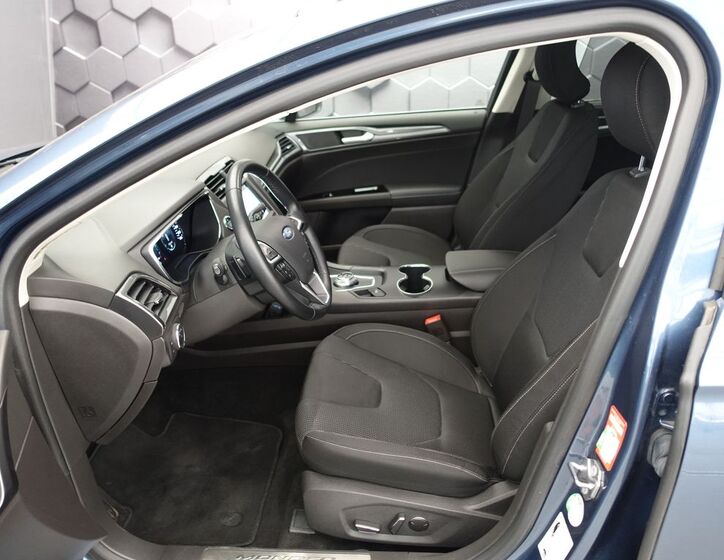 Ford Mondeo 26