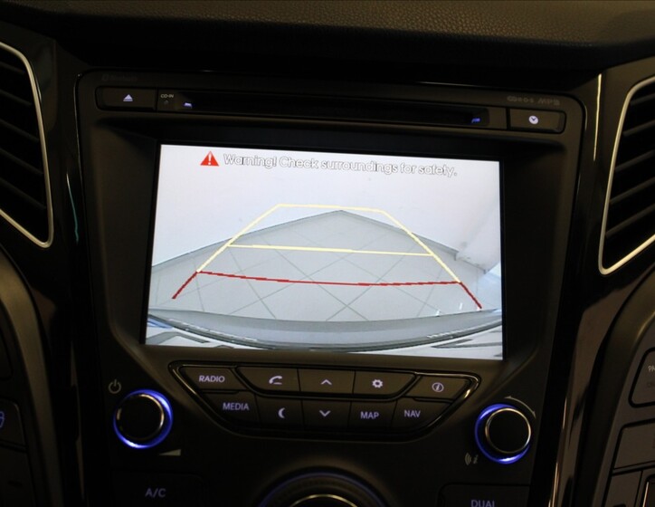 Hyundai i40 10
