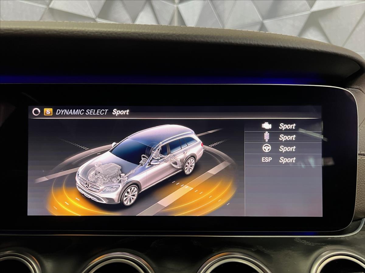 Mercedes-Benz Třídy E
