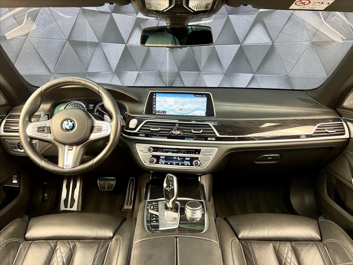 BMW Řada 7