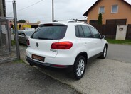 Volkswagen Tiguan 6