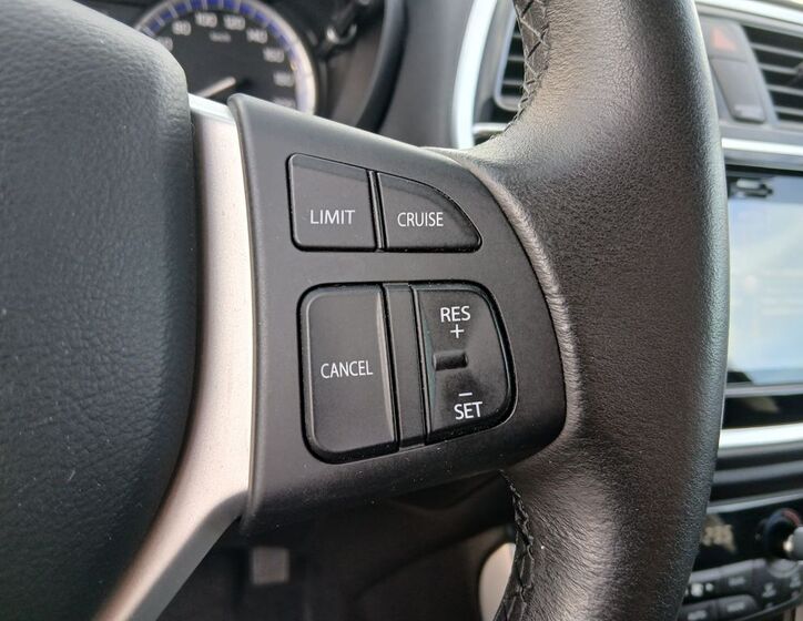 Suzuki SX4 S-Cross 22