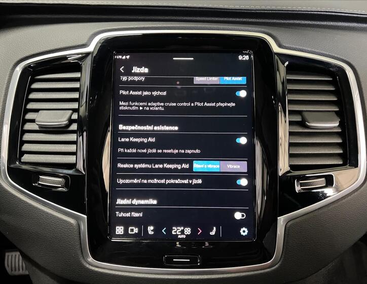 Volvo XC90 18