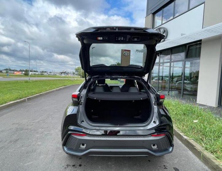 Toyota C-HR 14