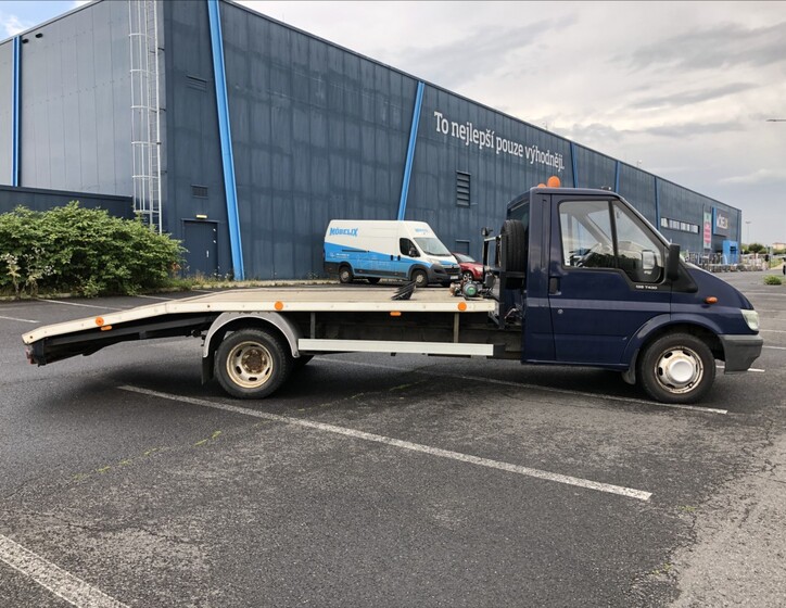 Ford Transit 8