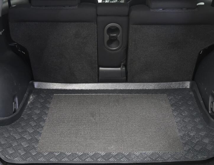 Toyota RAV4 8