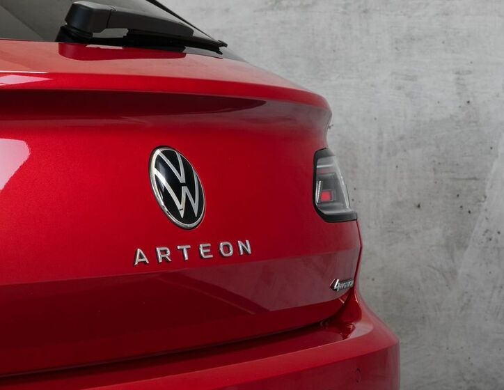 Volkswagen Arteon 8