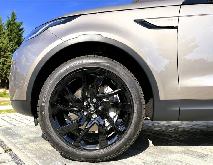 Land Rover Discovery 3