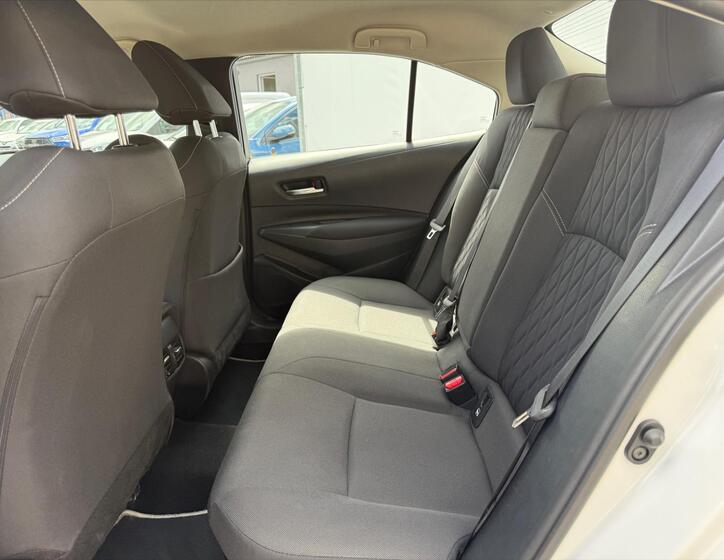 Toyota Corolla 10
