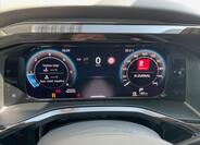 Volkswagen Multivan 8