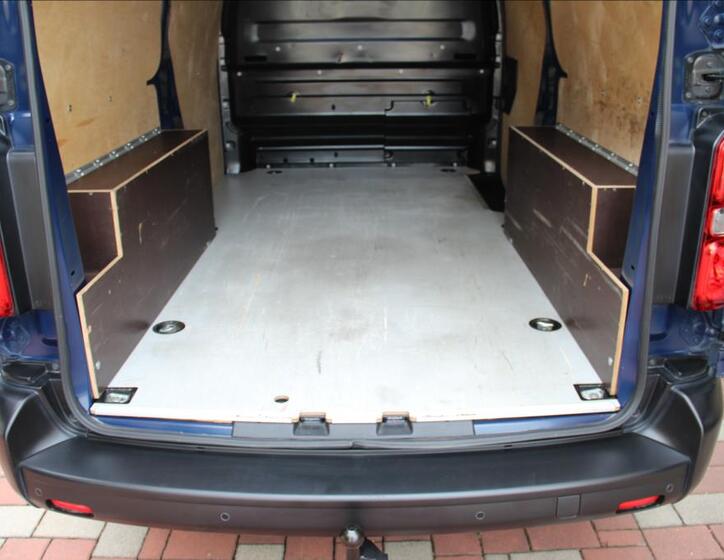 Opel Vivaro 37