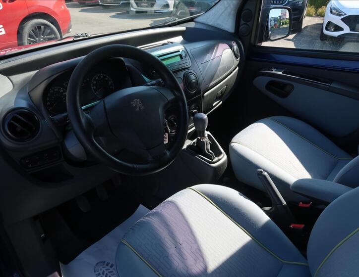 Peugeot Bipper Tepee 9