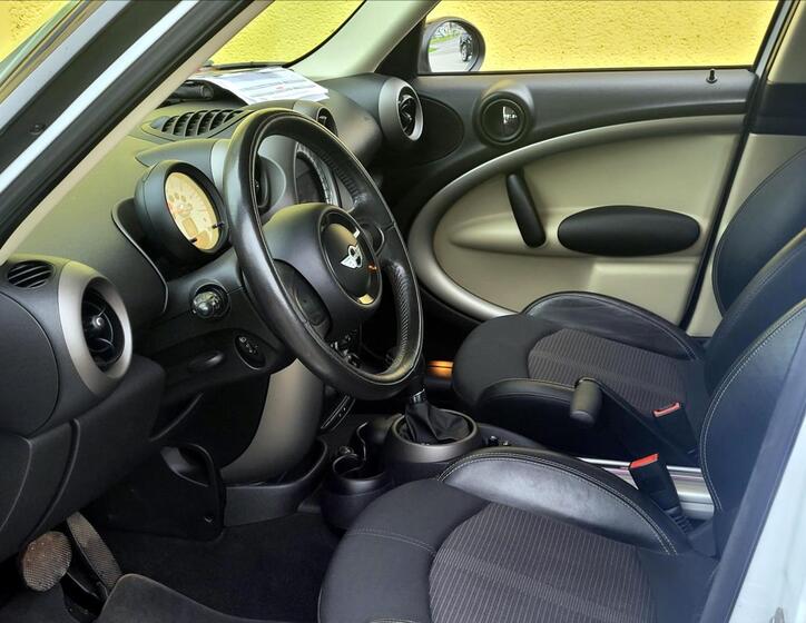 Mini Countryman 24