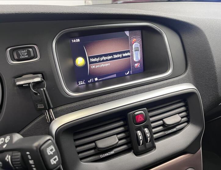 Volvo V40 7