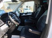 Volkswagen Multivan 12