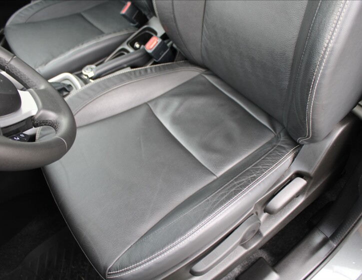 Suzuki SX4 S-Cross 24