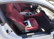 Lexus RC 300h 38