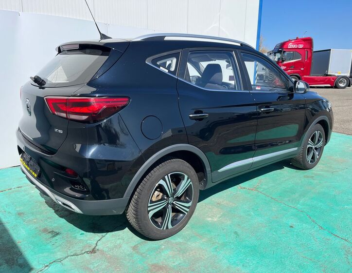 MG ZS 2
