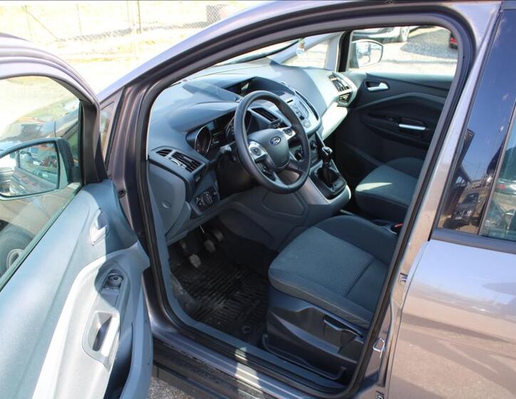 Ford C-MAX 9