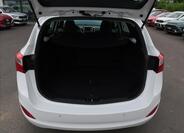 Hyundai i30 21