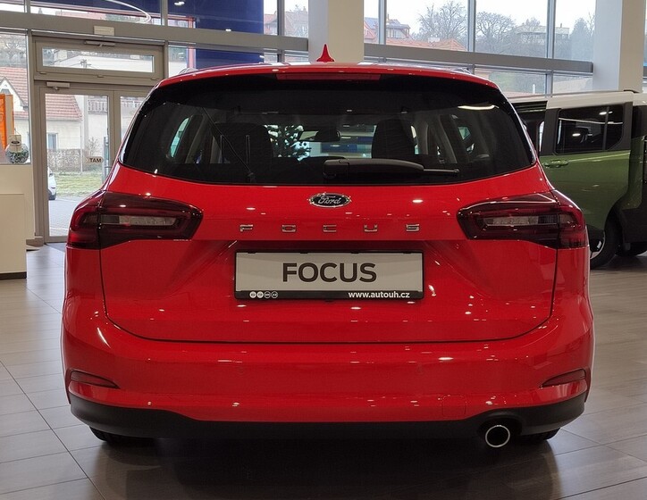 Ford Focus 6