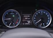 Toyota Auris 16