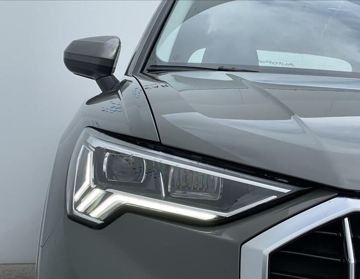 Audi Q3 21