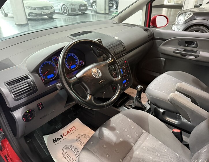 Volkswagen Sharan 7