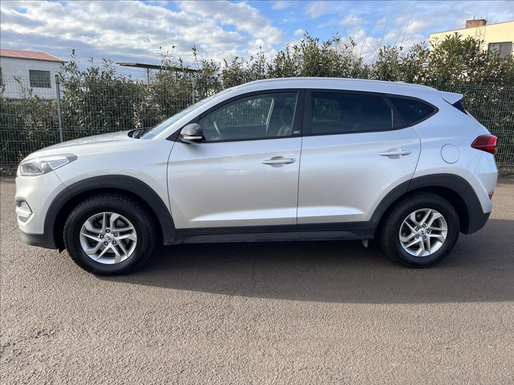 Hyundai Tucson 4