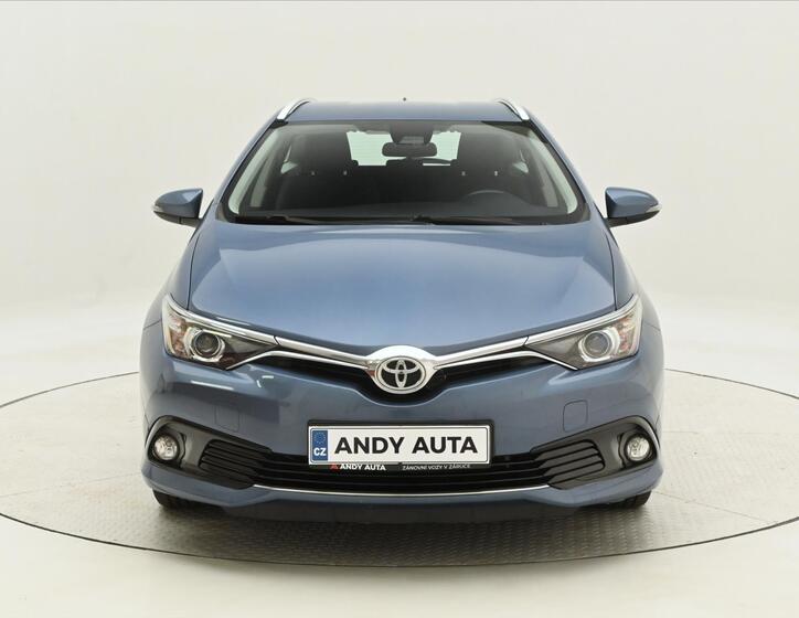 Toyota Auris 2