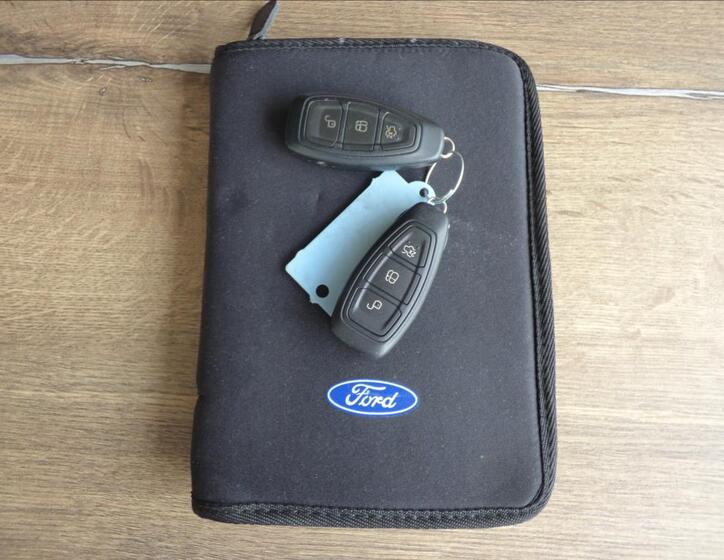 Ford S-MAX 69