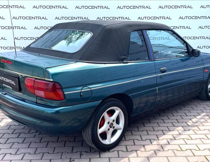 Ford Escort 7