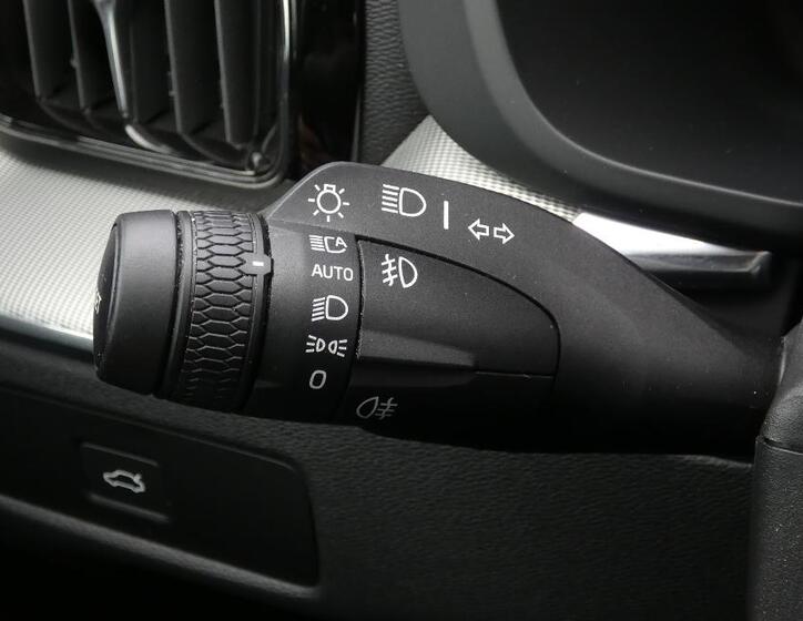 Volvo XC60 10
