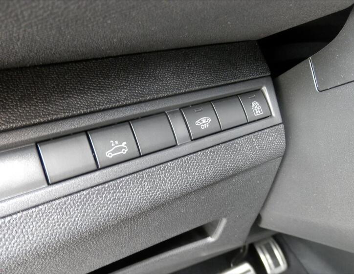 Peugeot 3008 23