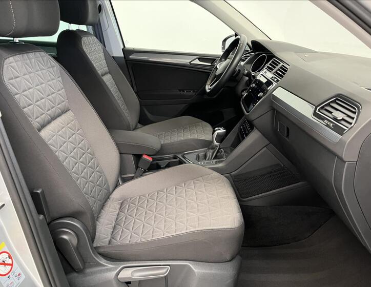 Volkswagen Tiguan 20