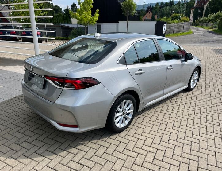 Toyota Corolla 6