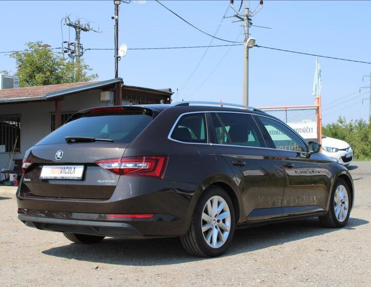 Škoda Superb 5