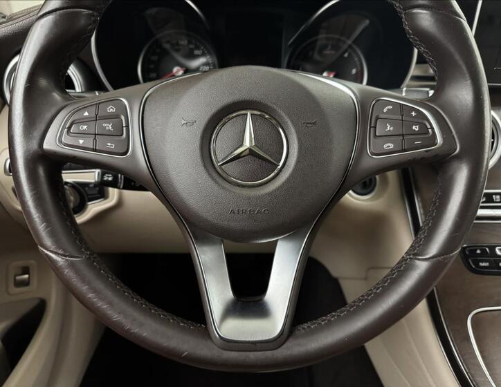 Mercedes-Benz GLC 9