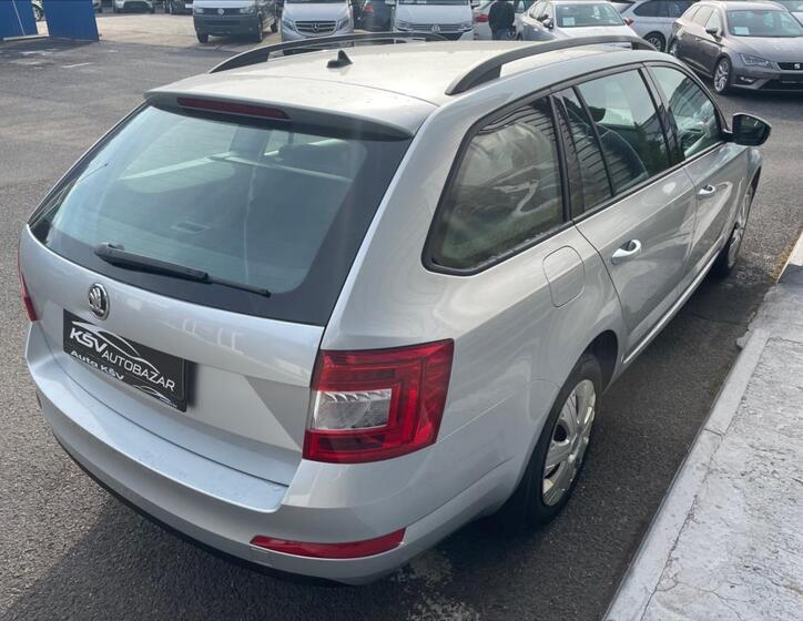 Škoda Octavia 9