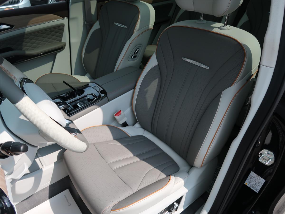 Dongfeng U-Tour