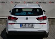 Hyundai i30 4