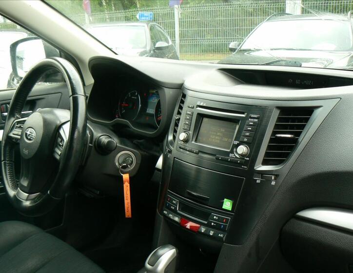 Subaru Outback 18