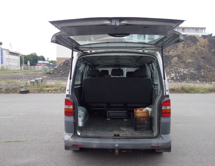 Volkswagen Transporter 16