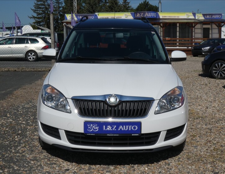 Škoda Roomster 2