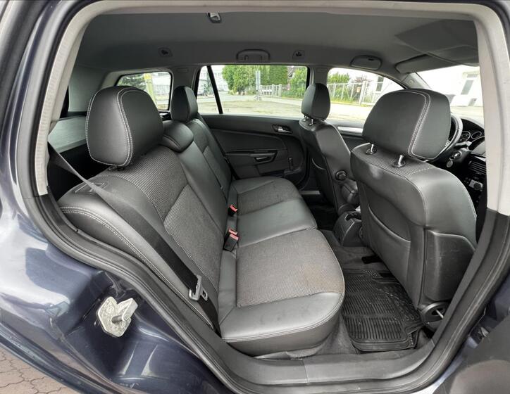 Opel Astra 30